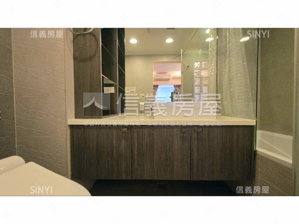 世紀名人裝潢高樓房屋室內格局與周邊環境