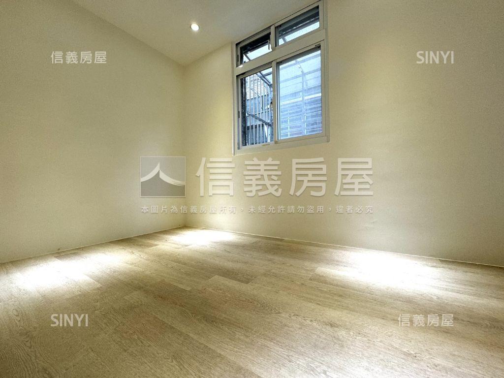 近捷運•邊間公寓•免裝潢房屋室內格局與周邊環境