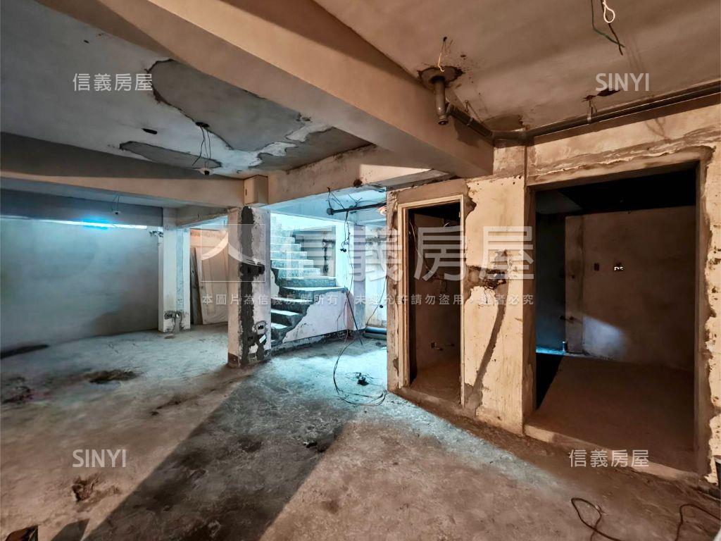 【ＶＲ】名門翠堤邨房屋室內格局與周邊環境