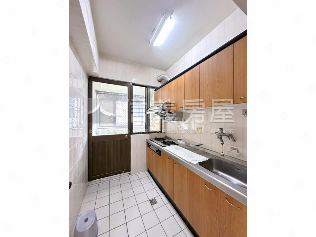 西屯中科三房成家首選房屋室內格局與周邊環境