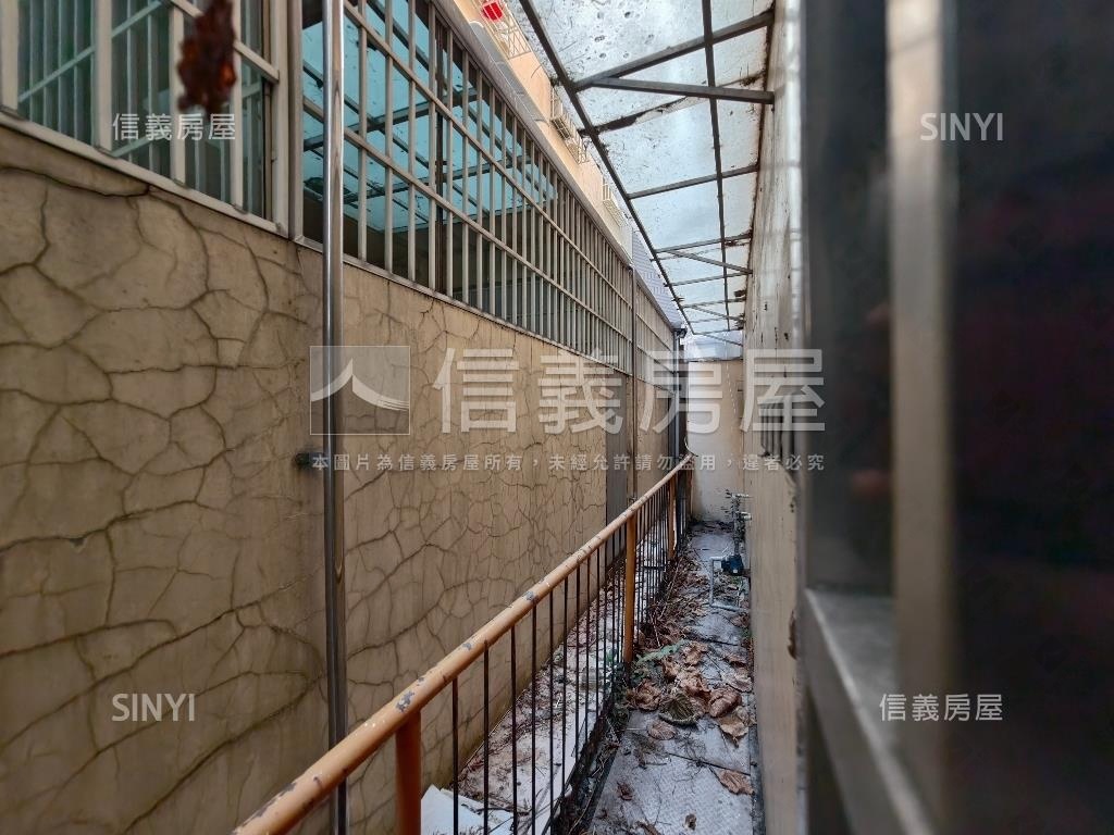 熱鬧正路‧面寬雙透店房屋室內格局與周邊環境