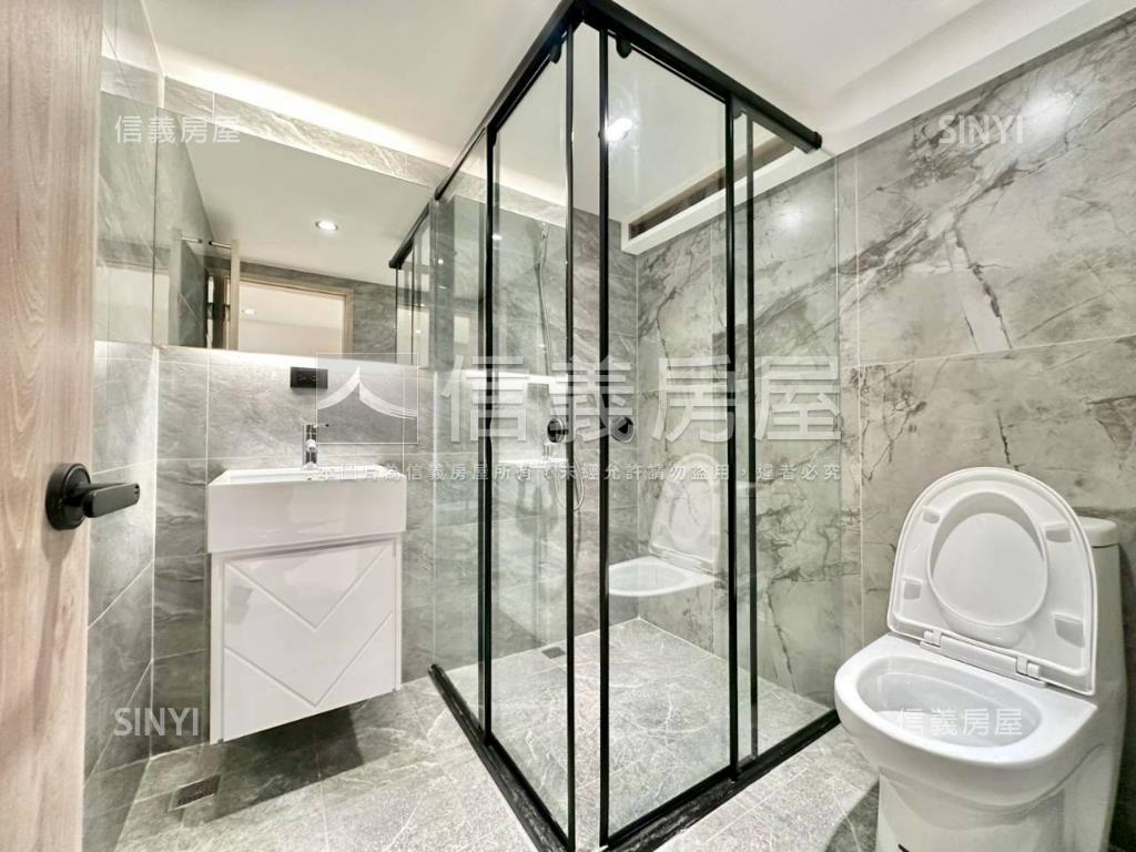 捷運三和國中全新亮麗透天房屋室內格局與周邊環境