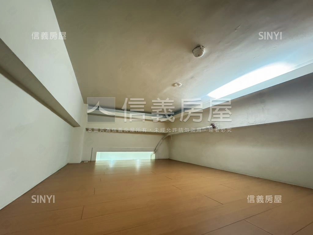 南方社區稀有釋出一樓房屋室內格局與周邊環境