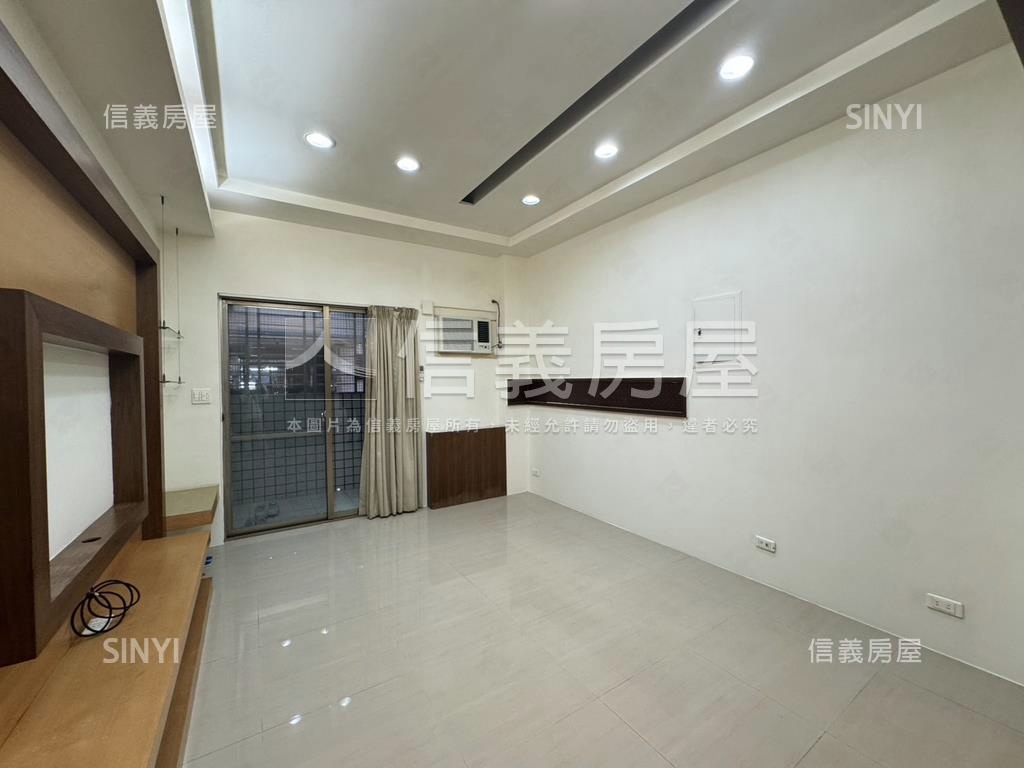 南方社區稀有釋出一樓房屋室內格局與周邊環境