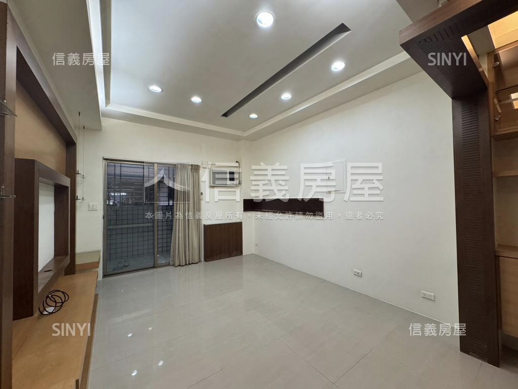 南方社區稀有釋出一樓房屋室內格局與周邊環境