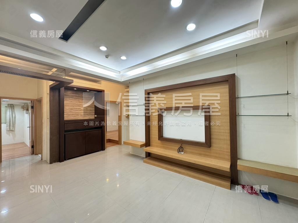 南方社區稀有釋出一樓房屋室內格局與周邊環境