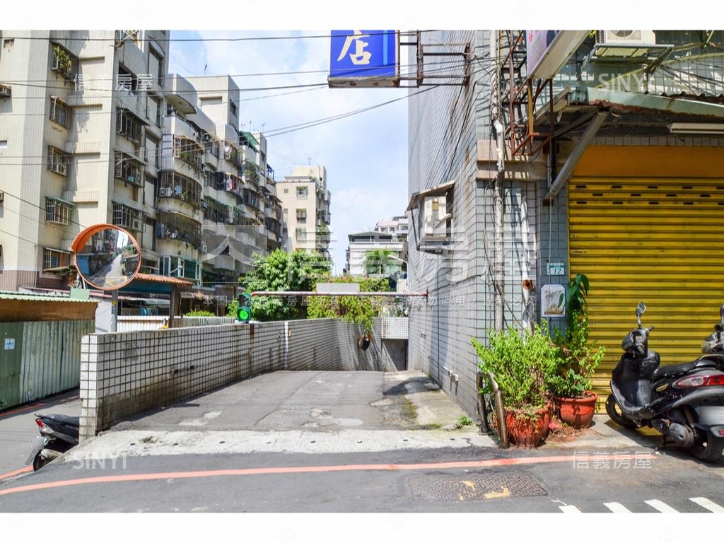 南方社區稀有釋出一樓房屋室內格局與周邊環境