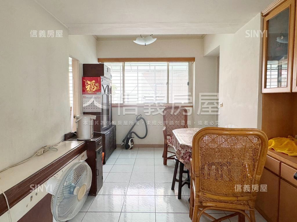 錦和學區華廈大三房房屋室內格局與周邊環境