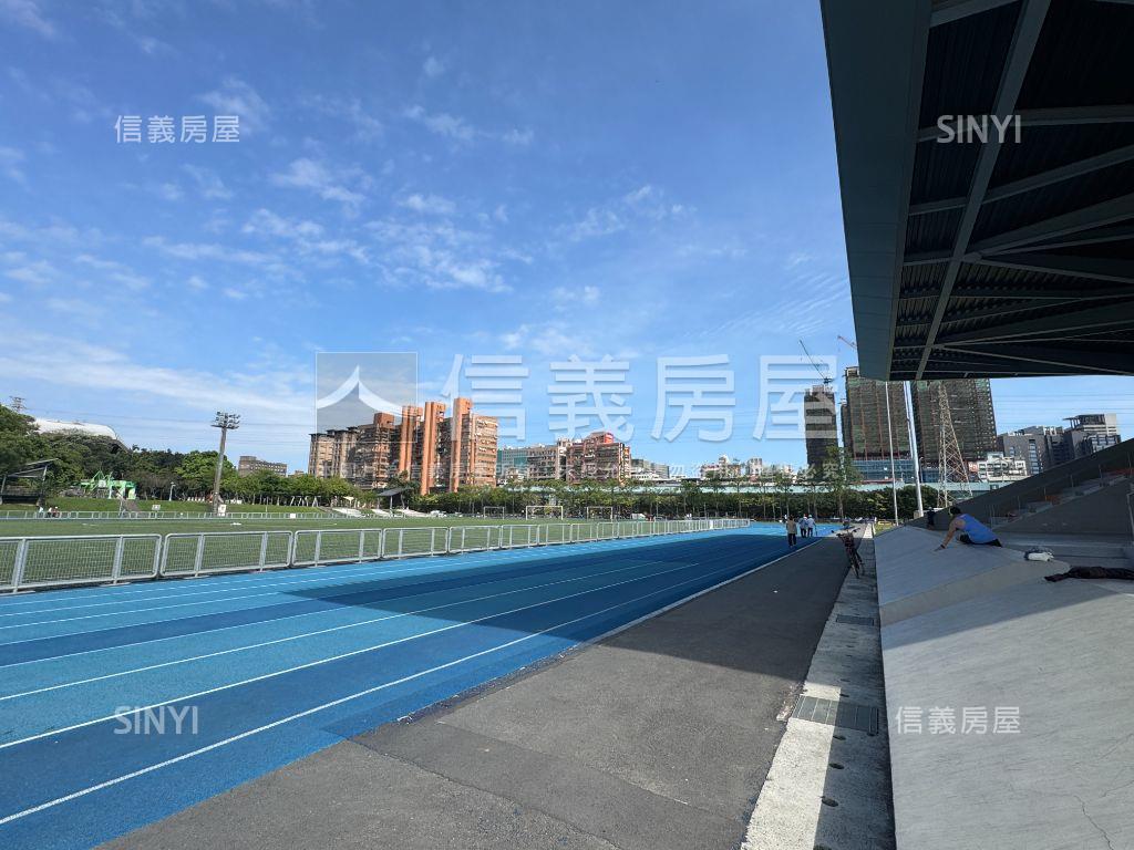 錦和中學華廈大三房房屋室內格局與周邊環境