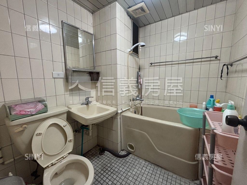 巨蛋成功大廈溫馨之家房屋室內格局與周邊環境