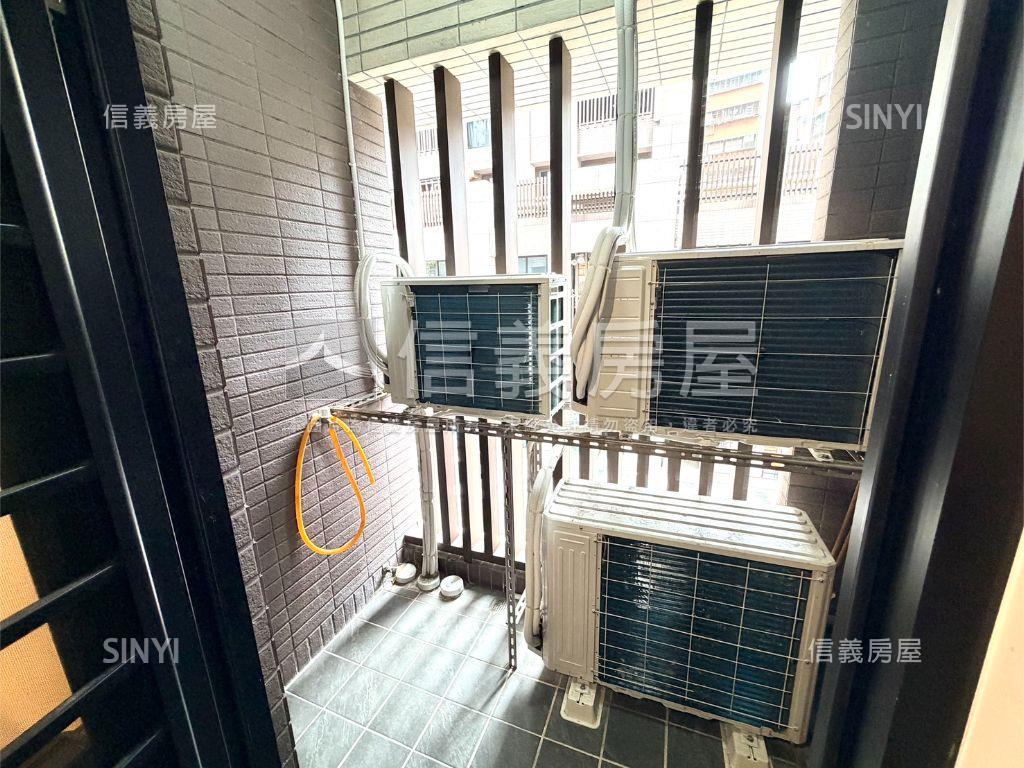 冠東城稀有店面房屋室內格局與周邊環境