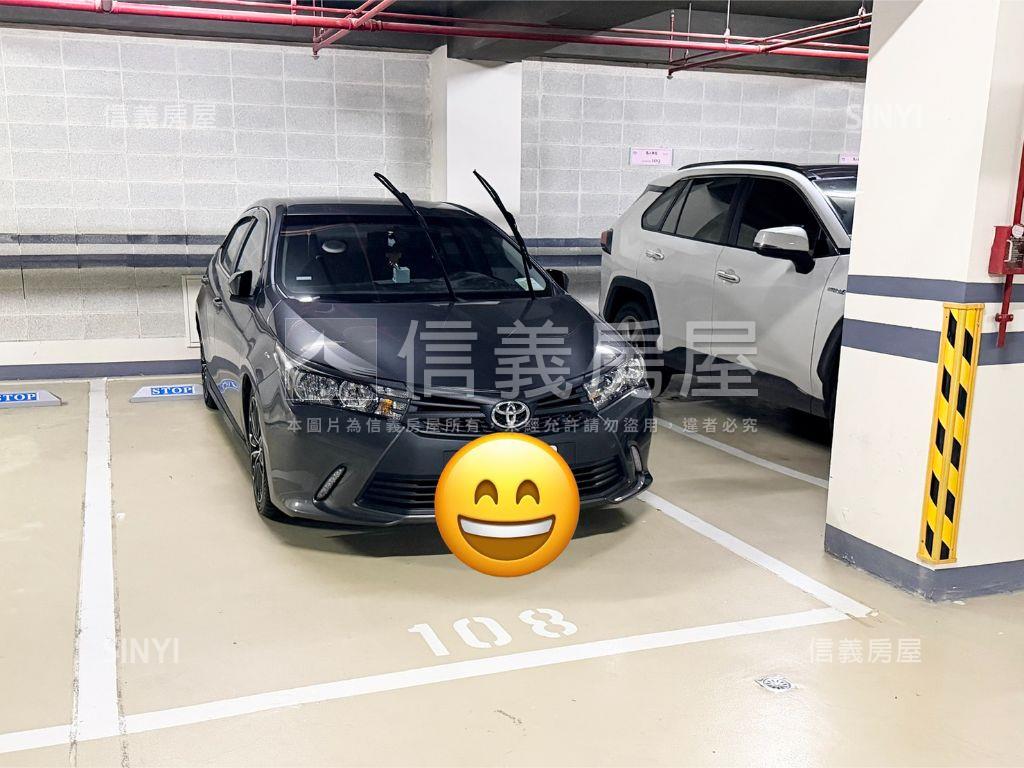 冠東城稀有店面房屋室內格局與周邊環境