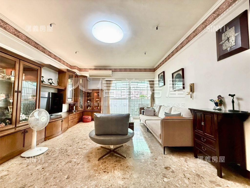 萬歲王宮｜邊間｜大五房房屋室內格局與周邊環境