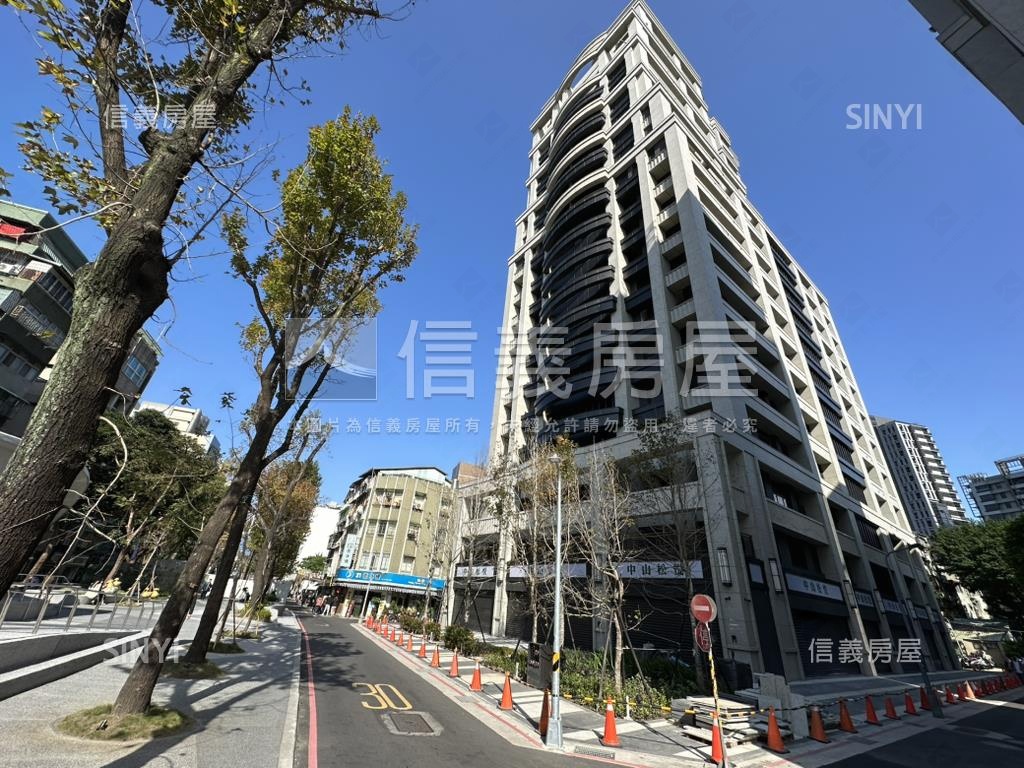 中山松悅Ａ棟七樓房屋室內格局與周邊環境