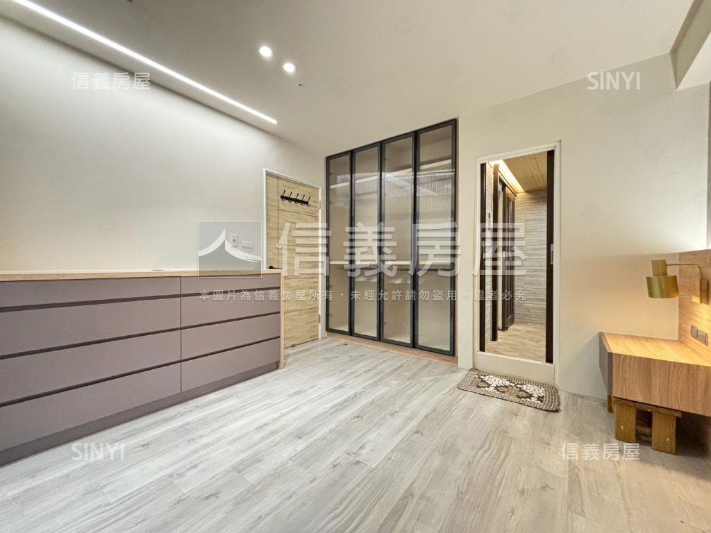 屋主用心裝潢｜兩房雙陽台房屋室內格局與周邊環境