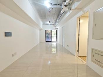 忠泰旭美面公園綠蔭盎然