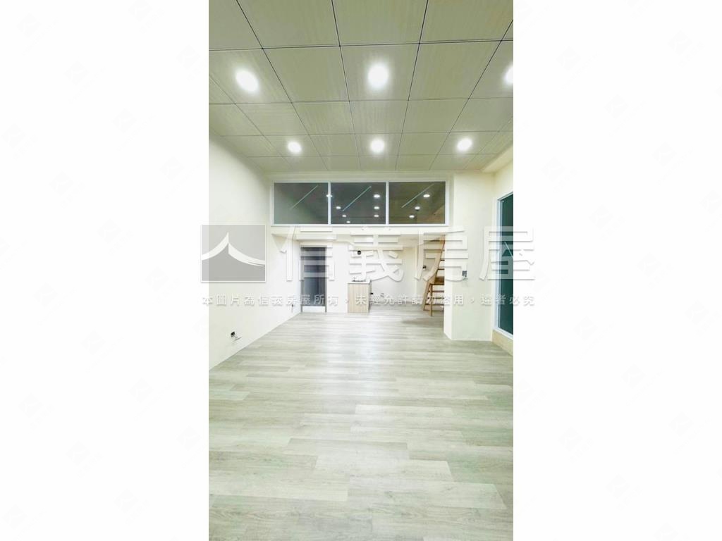 鼎山家樂福收租店面房屋室內格局與周邊環境