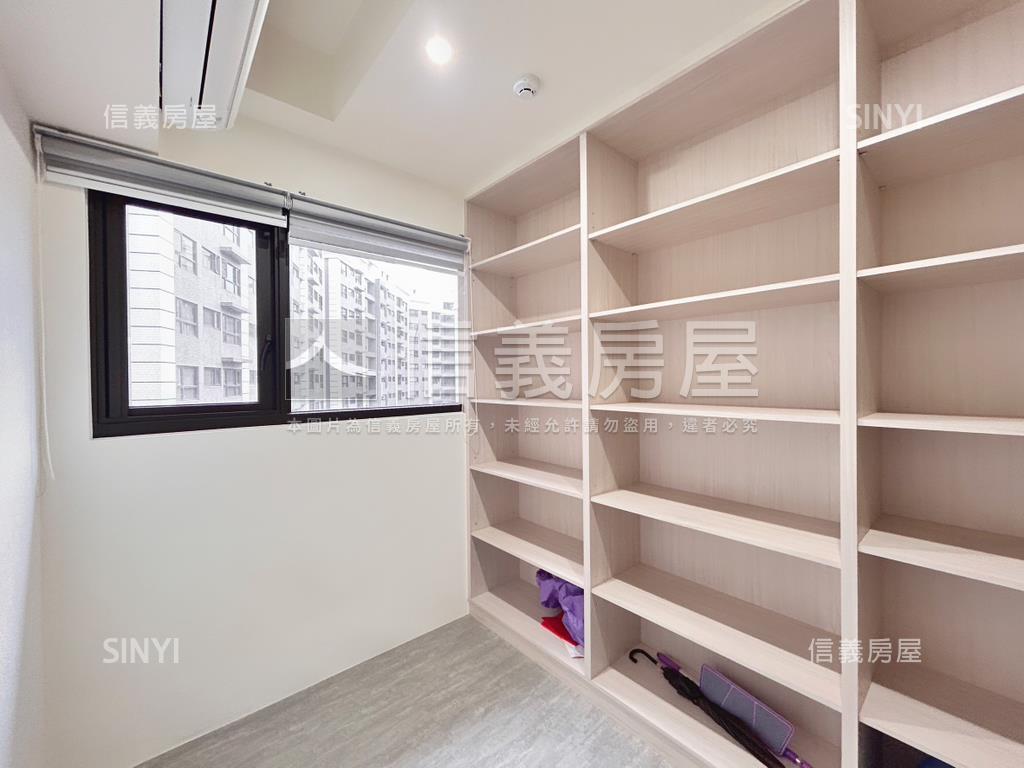 專任甲子園高樓兩房房屋室內格局與周邊環境