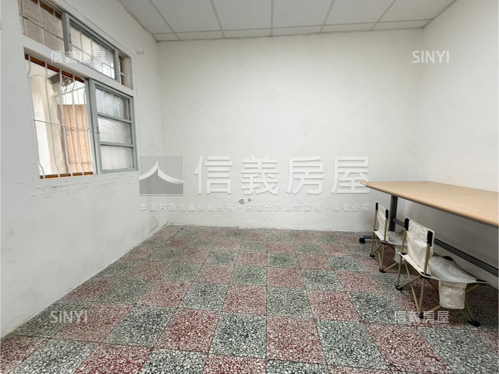 南太平靜巷大地坪平房房屋室內格局與周邊環境