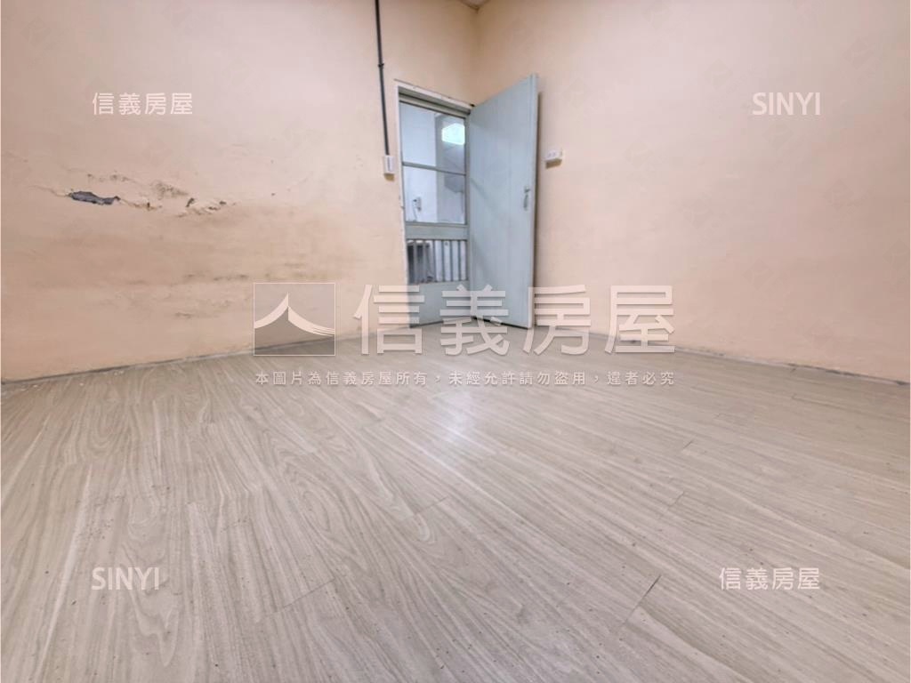 南太平靜巷大地坪平房房屋室內格局與周邊環境