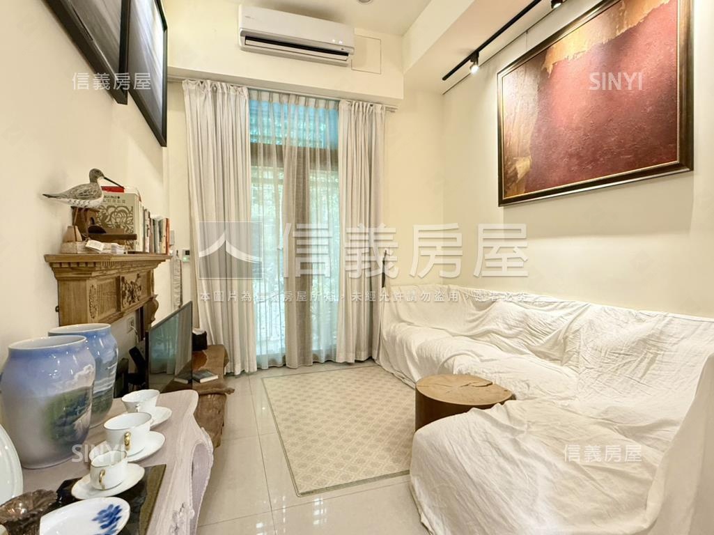 藏富稀有低總金店面房屋室內格局與周邊環境