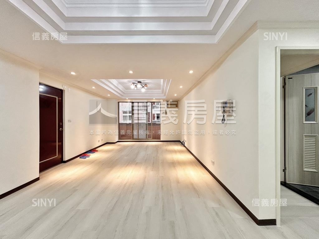 泰山漂亮大三房附車位房屋室內格局與周邊環境