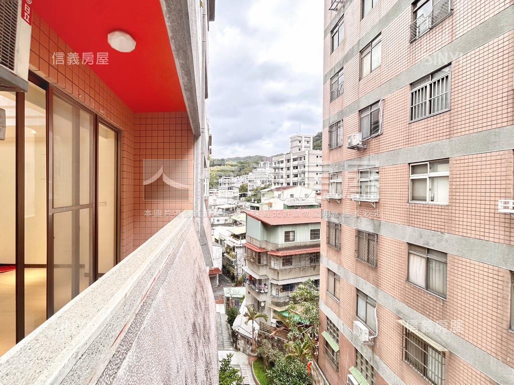 泰山漂亮大三房附車位房屋室內格局與周邊環境