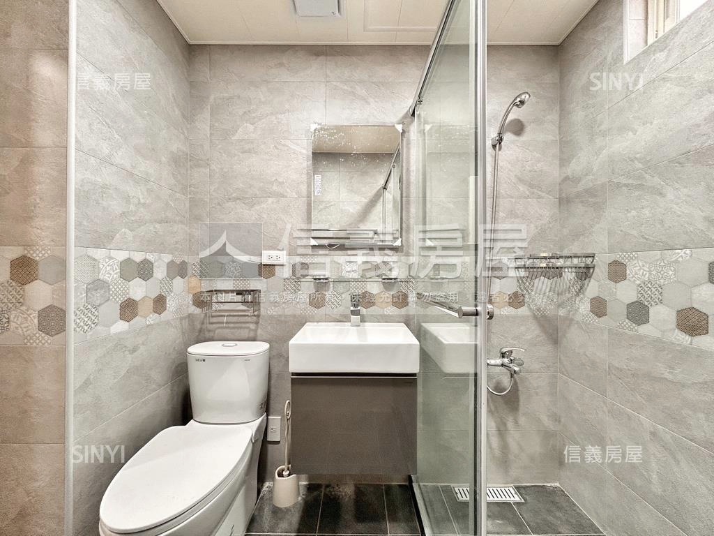 泰山漂亮大三房附車位房屋室內格局與周邊環境