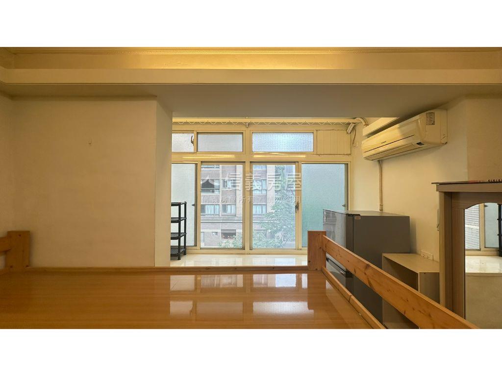 世新鑽石黃金收租美寓房屋室內格局與周邊環境