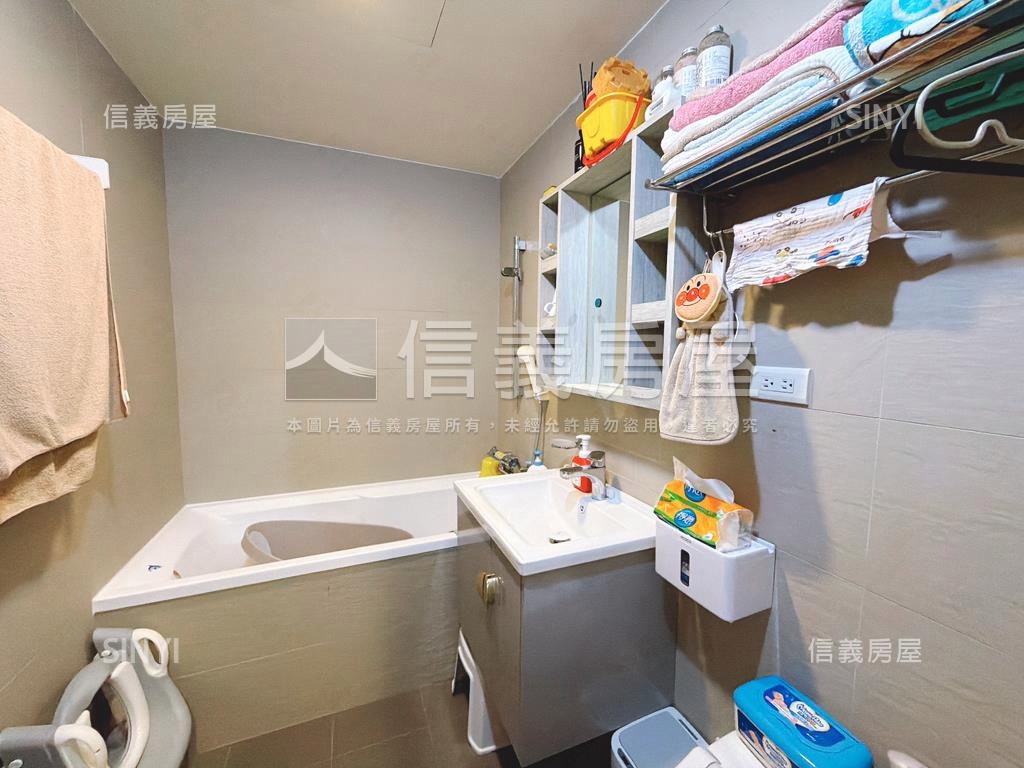 湛然靜巷美妝兩房房屋室內格局與周邊環境