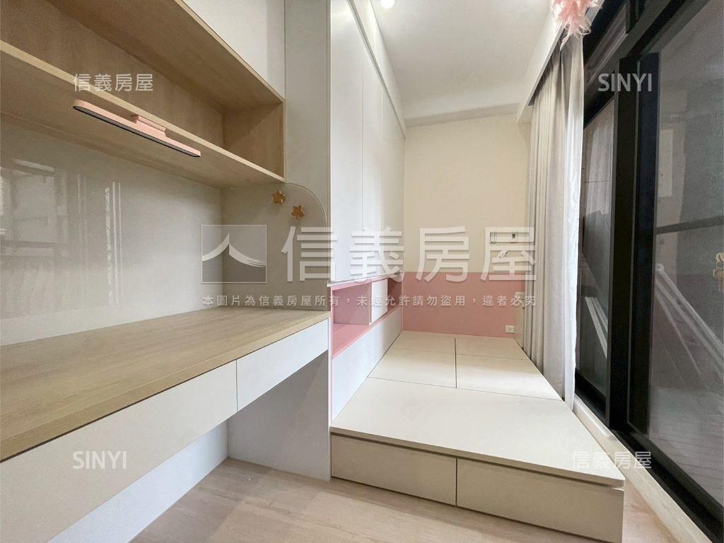 至善元ＳＲＣ精裝兩房房屋室內格局與周邊環境