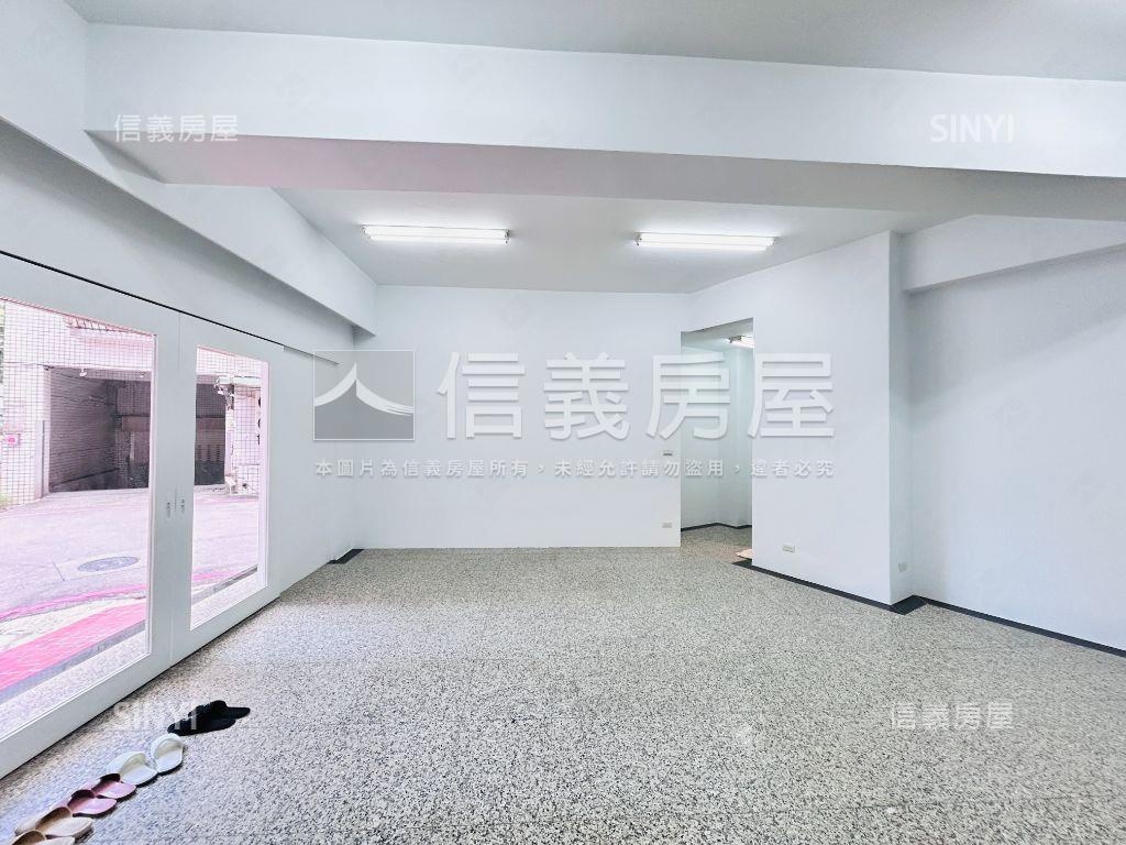 近六福路金店面房屋室內格局與周邊環境