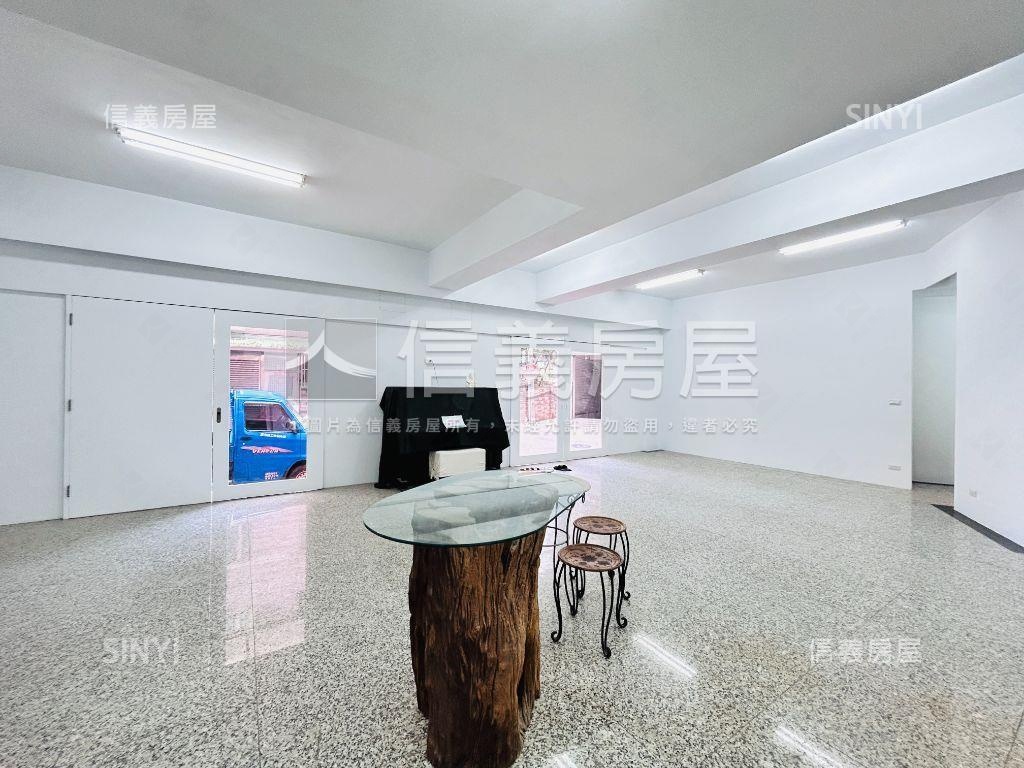 近六福路金店面房屋室內格局與周邊環境