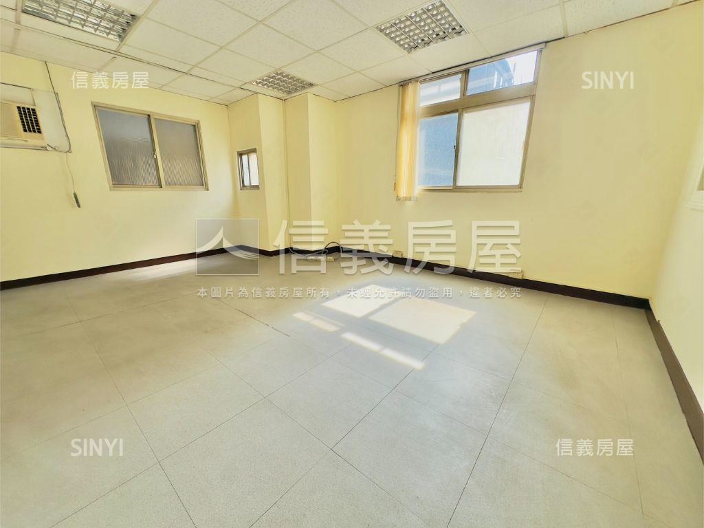 商三復興南路電梯美廈房屋室內格局與周邊環境