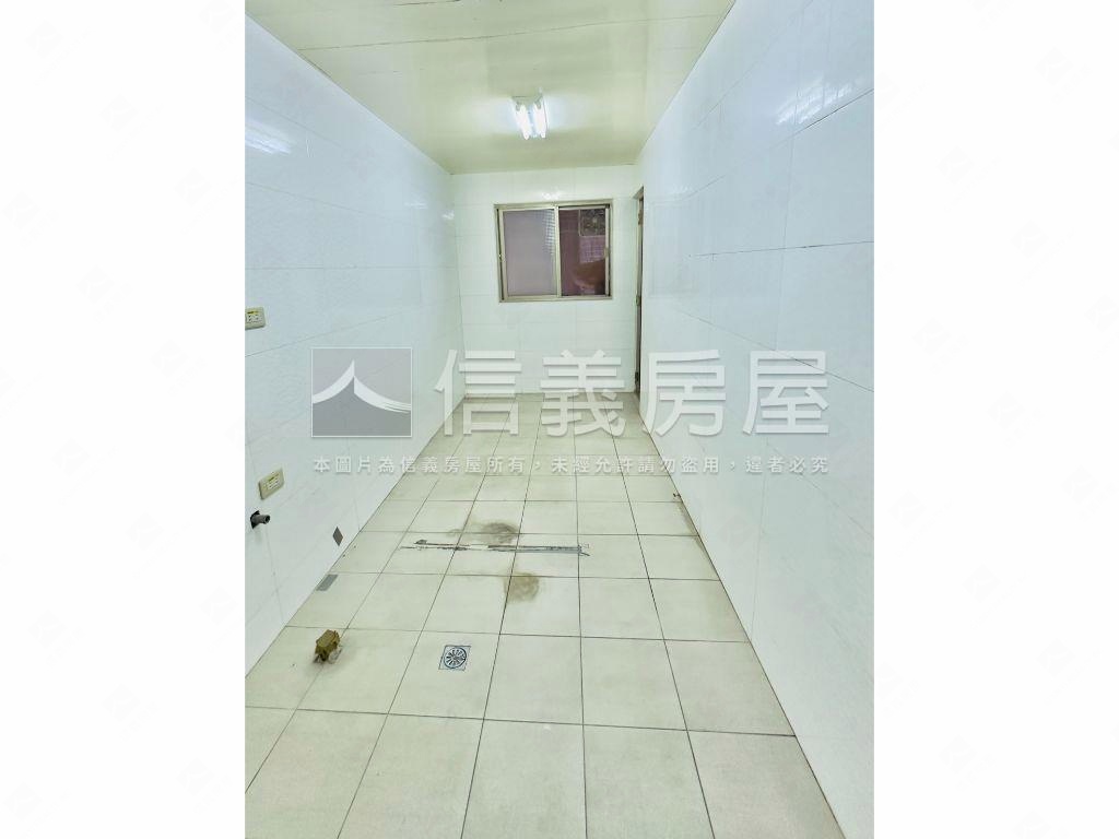 商三復興南路電梯美廈房屋室內格局與周邊環境