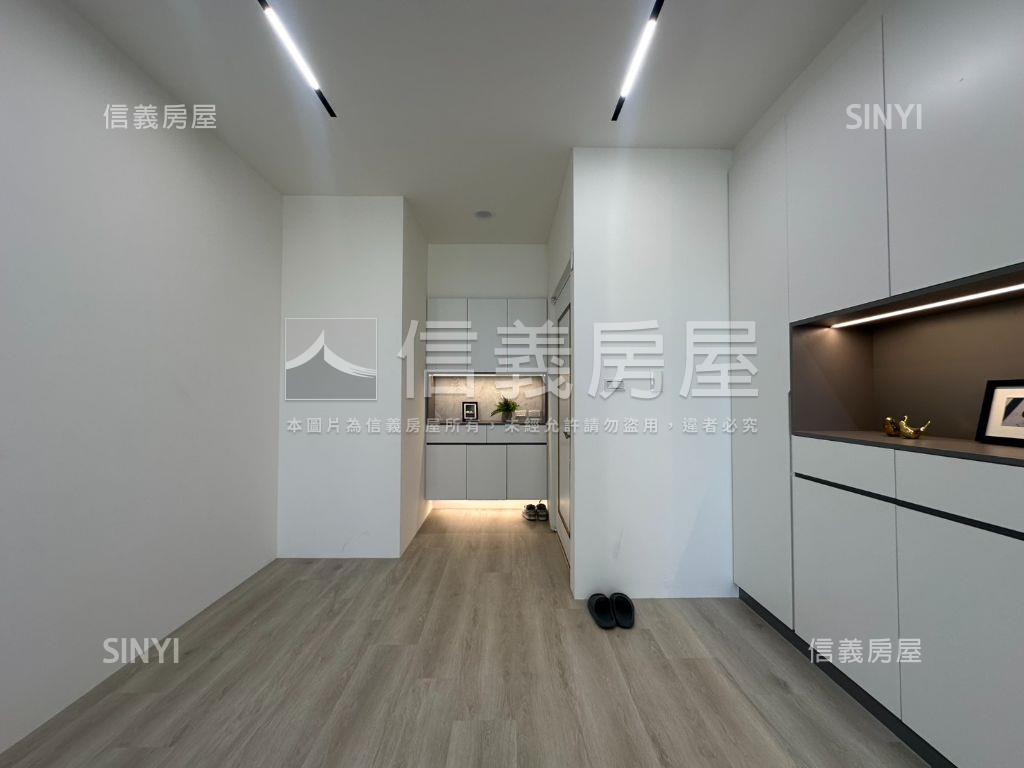 歸仁｜近圓環三房平車房屋室內格局與周邊環境