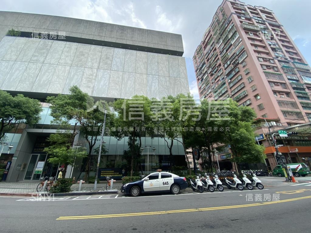 雙捷復興公園精緻裝潢四房房屋室內格局與周邊環境
