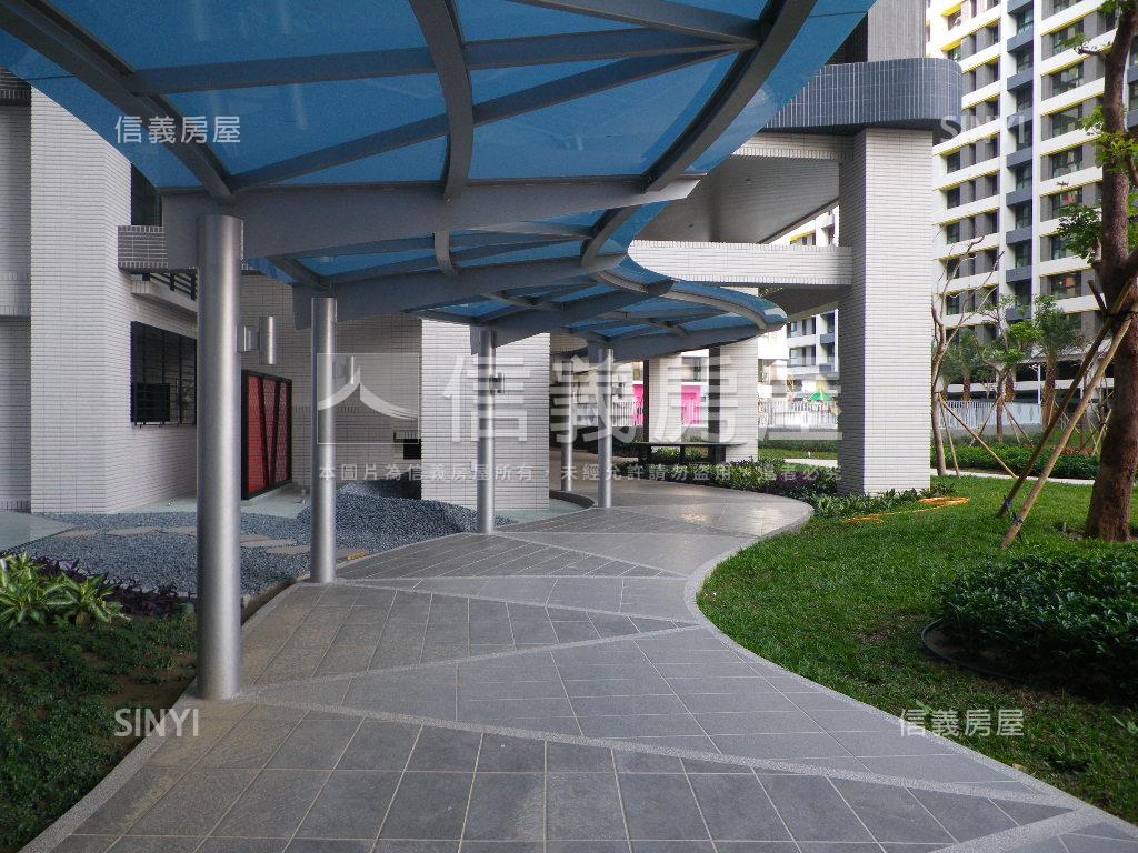 環球市面泳池棟距遠三房房屋室內格局與周邊環境