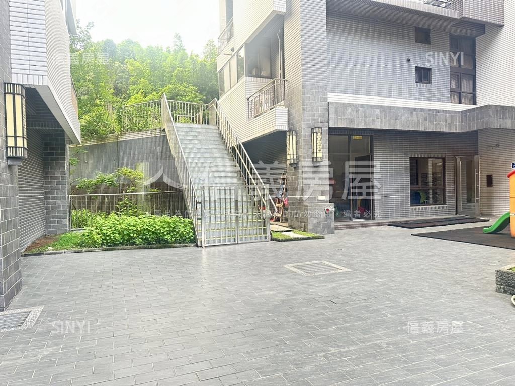 三峽低總價兩房車位房屋室內格局與周邊環境