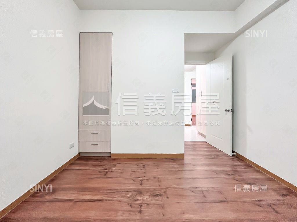 新接⭐國泰格局⭐三房雙衛房屋室內格局與周邊環境