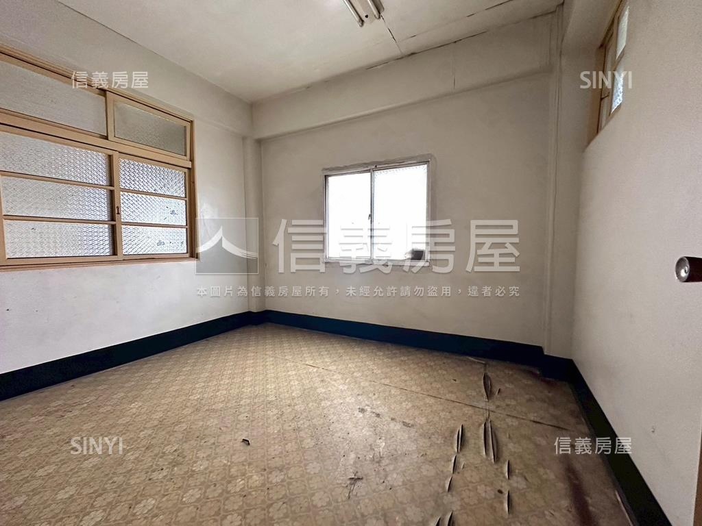 員林市博愛路店面房屋室內格局與周邊環境