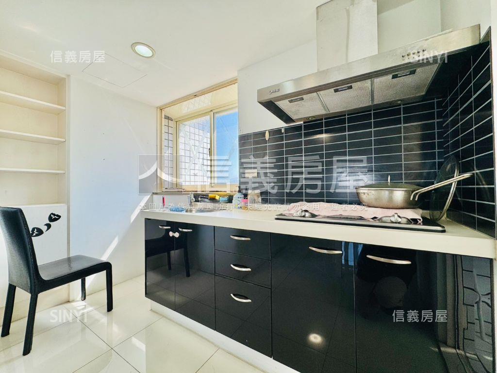 近景平站精緻大２房房屋室內格局與周邊環境