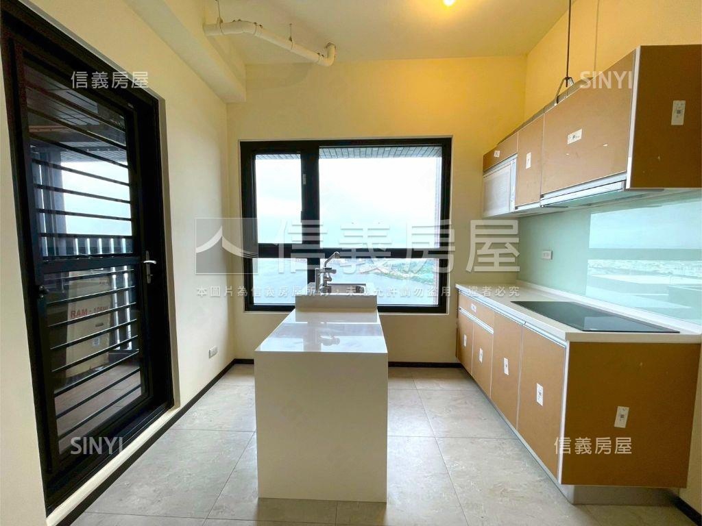 愛琴海３３樓海景兩房平車房屋室內格局與周邊環境