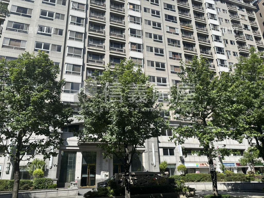 仁義街電梯三房車位房屋室內格局與周邊環境