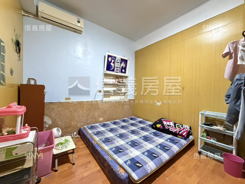 橋科附近正路上黃金店面房屋室內格局與周邊環境
