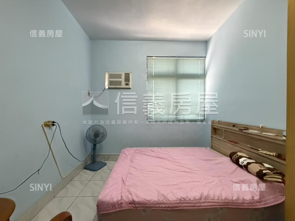 橋科附近正路上黃金店面房屋室內格局與周邊環境