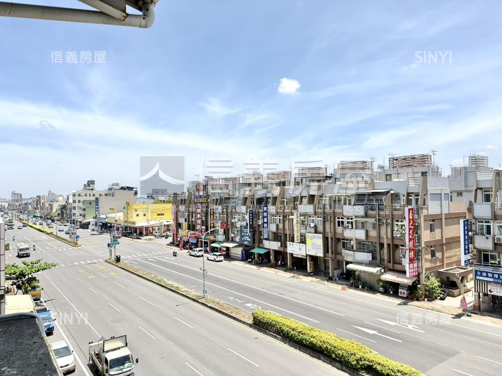 橋科附近正路上黃金店面房屋室內格局與周邊環境