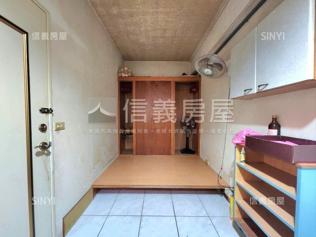 復興路二樓五套房房屋室內格局與周邊環境