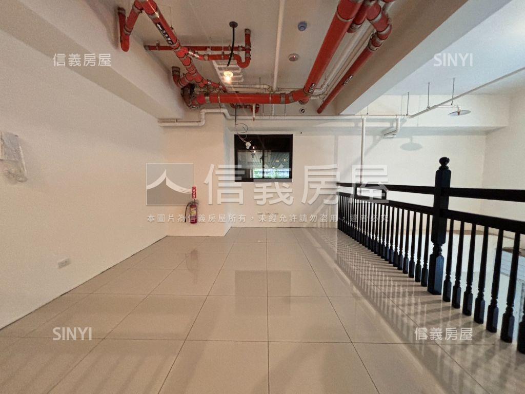 Ａ７面馬路金店面房屋室內格局與周邊環境