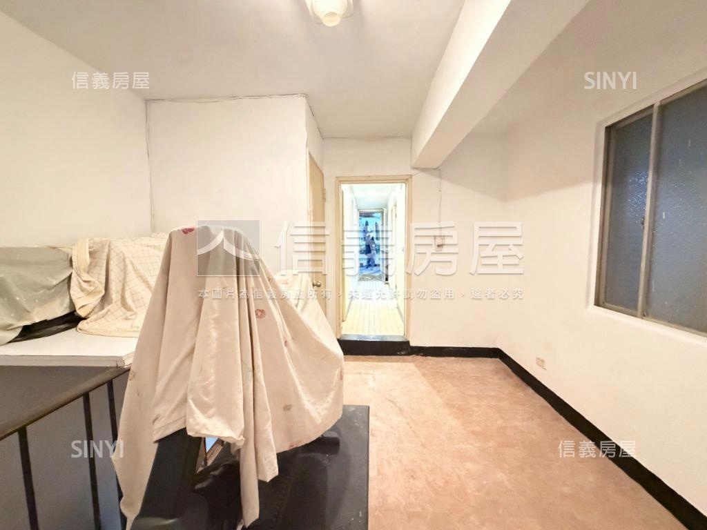 看１０１景觀★大空間房屋室內格局與周邊環境